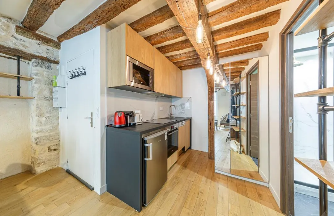 Authentic Apartment - 1Br-4P - Arts Et Metiers-1